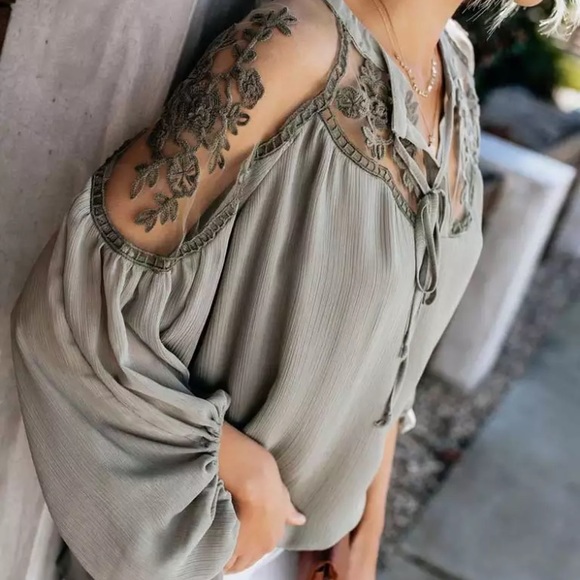 Chic Nation Tops - ✳️1 HOUR SALE✳️
Embroidery 
 TOP